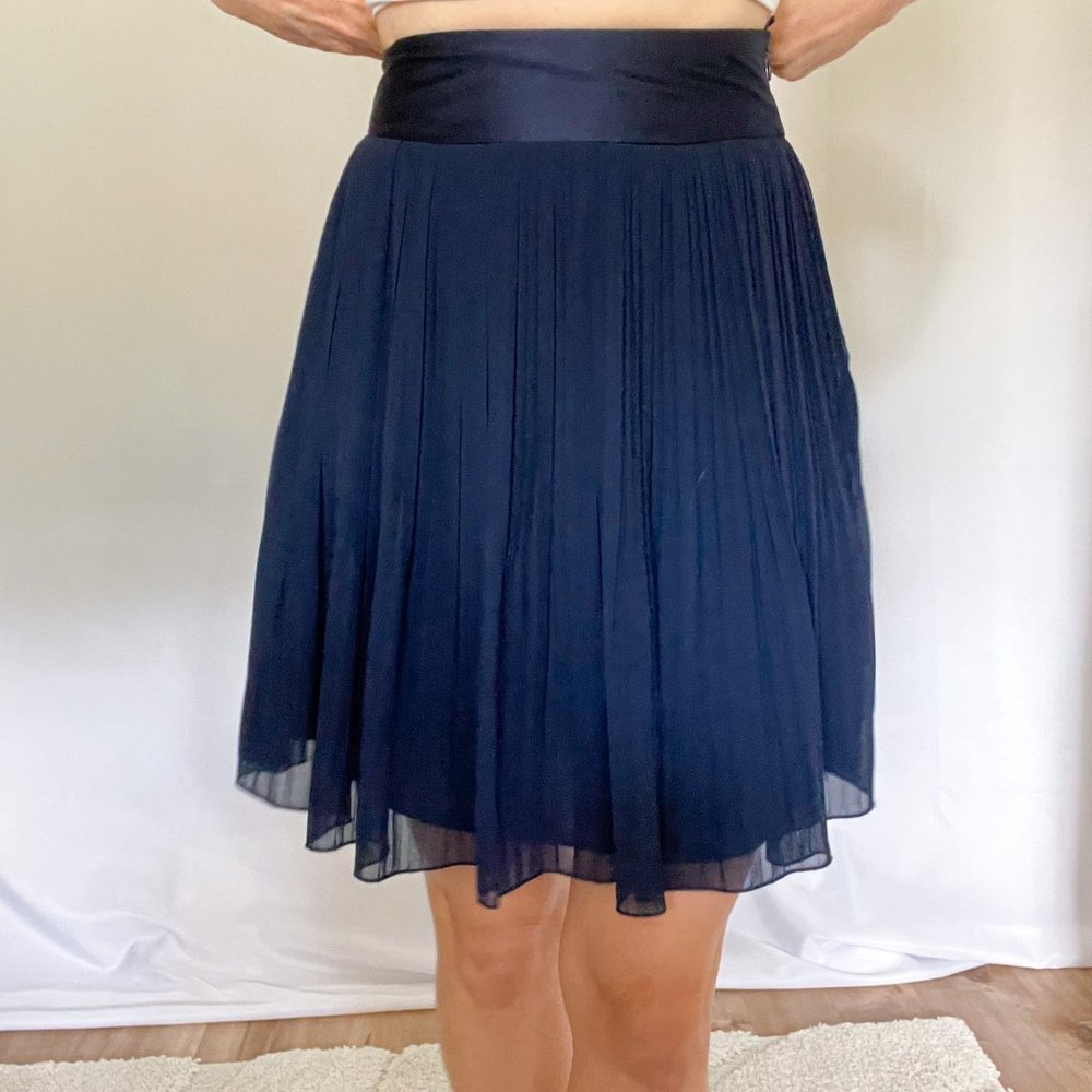 H&M Navy Pleated High Waisted A-Line Above-the-Knee Skirt